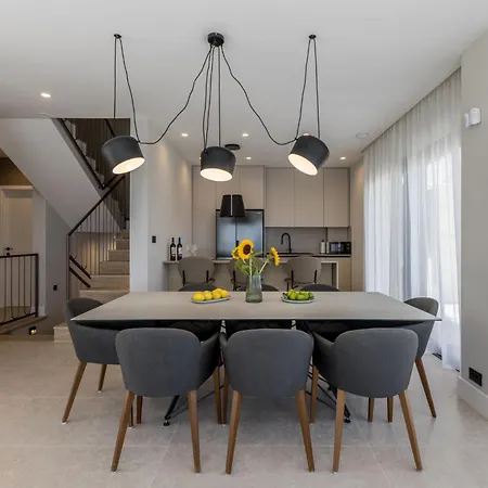 Villa Luxury Villa Luce By Interhome * Pijavicino