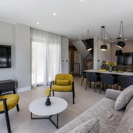 فيلة Villa Luxury Villa Luce By Interhome