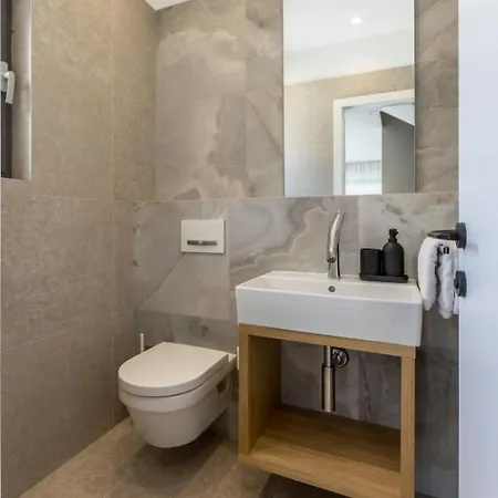Villa Luxury Villa Luce By Interhome