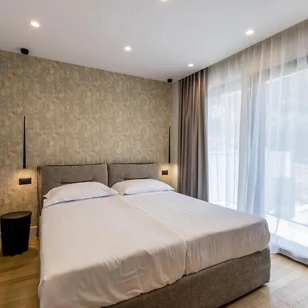 Villa Luxury Villa Luce By Interhome فيلة Pijavicino