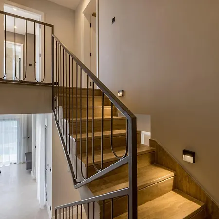 Villa Luxury Villa Luce By Interhome * Pijavicino