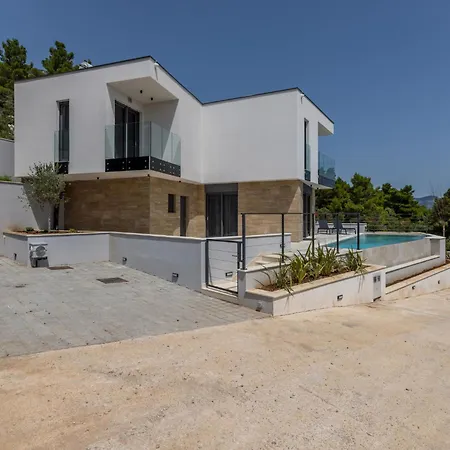 Villa Luxury Villa Luce By Interhome Βίλα Pijavicino